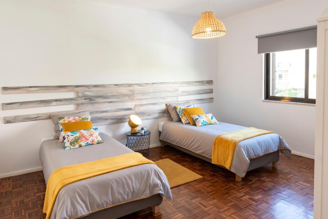 Vita Portucale ! Nook Beach Apartments Costa de Caparica Buitenkant foto